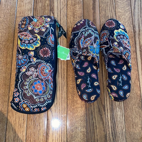 Vera Bradley Shoes - VERA BRADLEY 💙 Kensington Travel Slippers w/ case